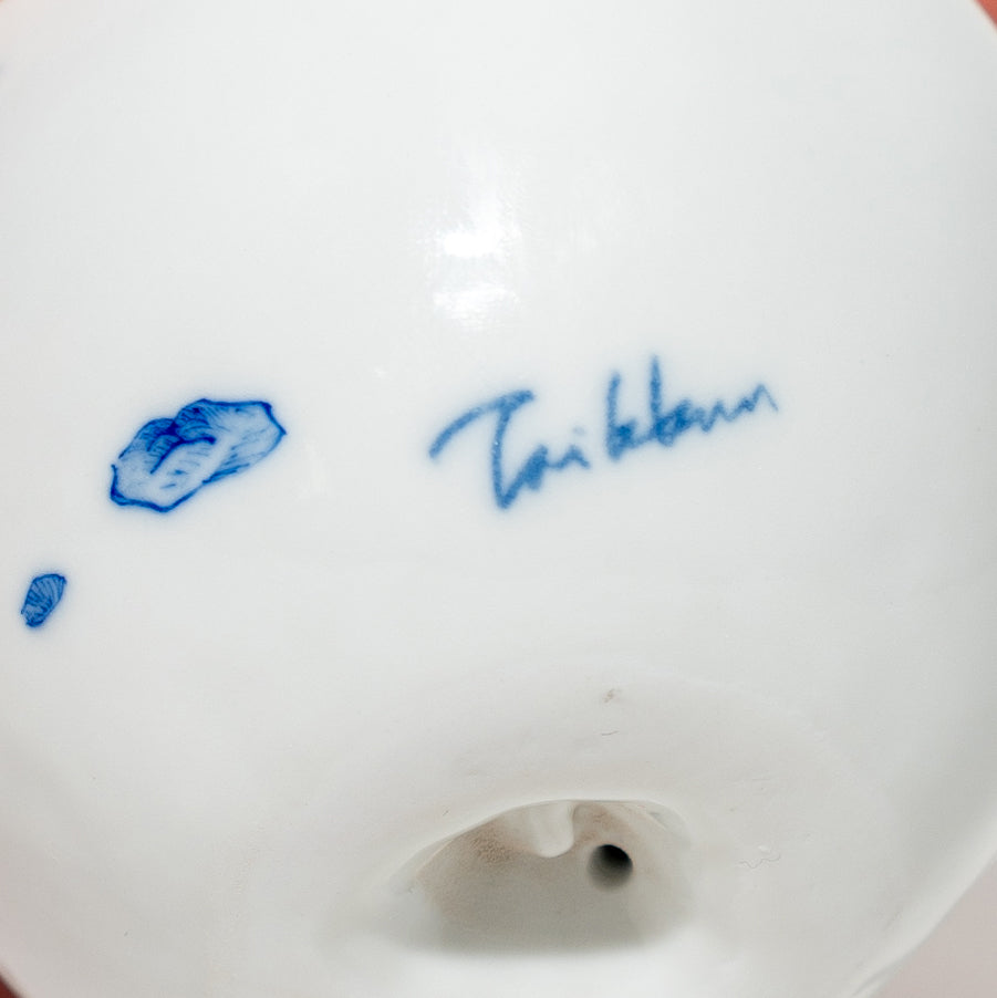 Taikkun Porcelain Apple  - Wisdom & Learning (Last piece) - #007